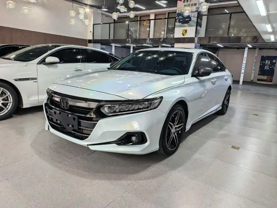 Honda Accord 260TURBO Phantom Night Premium 2023