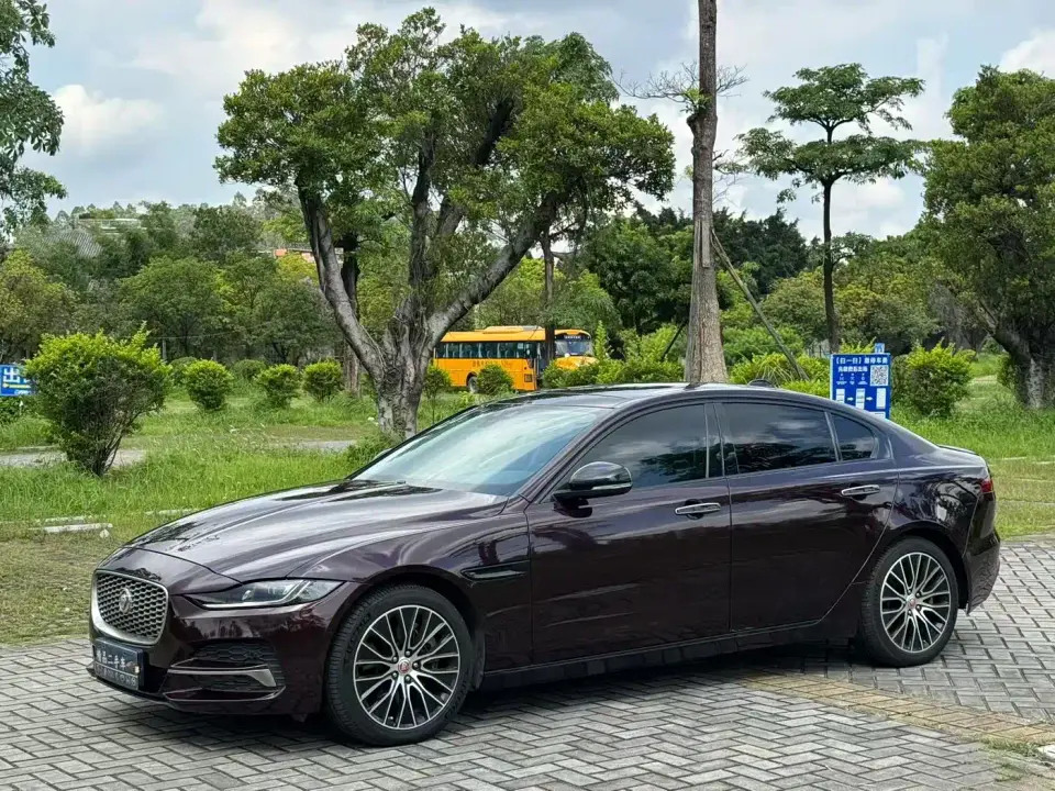 Jaguar XEL 2.0T 250PS R-DYNAMIC SE Technology Sport Edition 2021