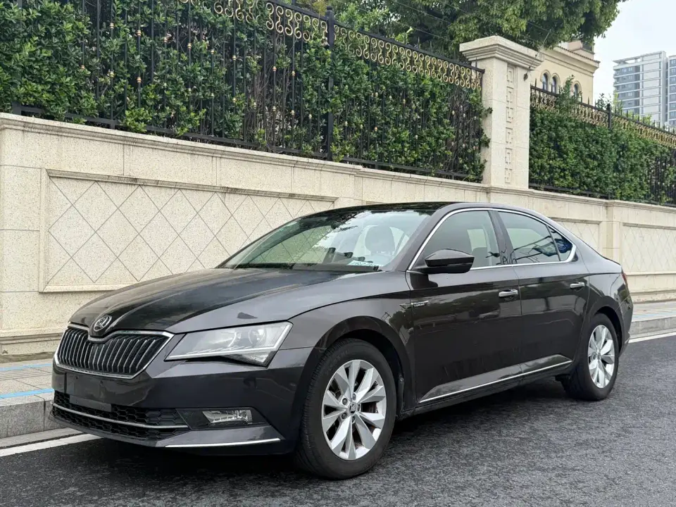 Skoda Superb TSI280 DSG Comfort (China V) 2019