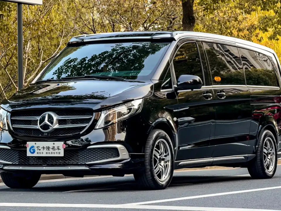Mercedes-Benz Vito 2.0T Business 7-Seater 2024