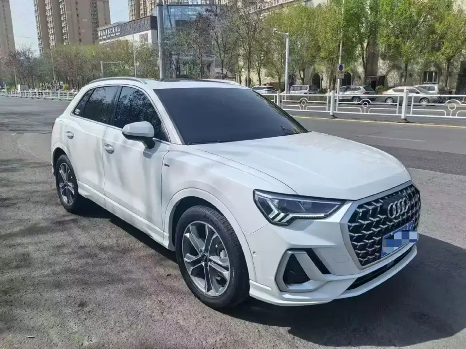 Audi Q3 40 TFSI Fashion Sport 2025