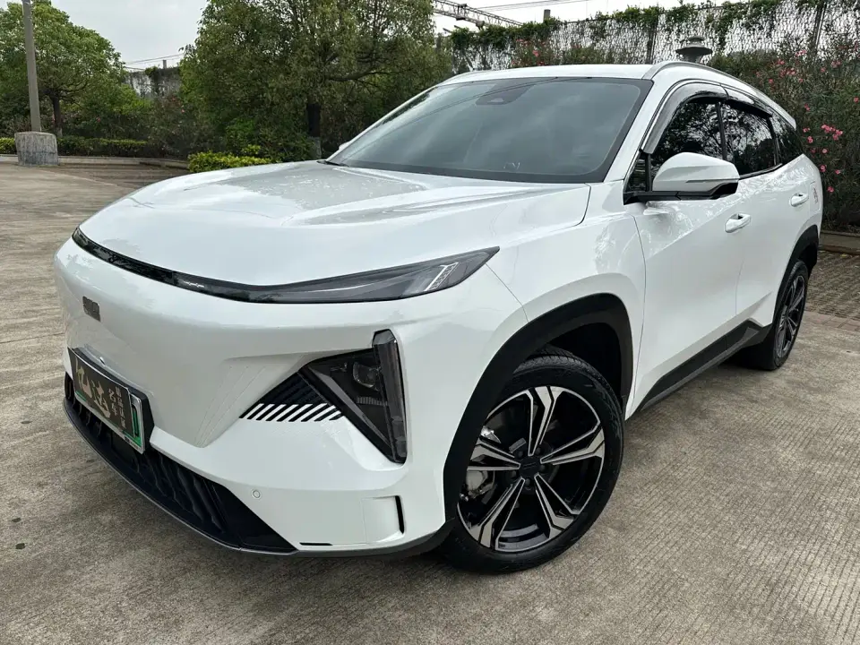 Geely Galaxy Galaxy L7 1.5T 115km PLUS Soaring Dragon Edition 2024