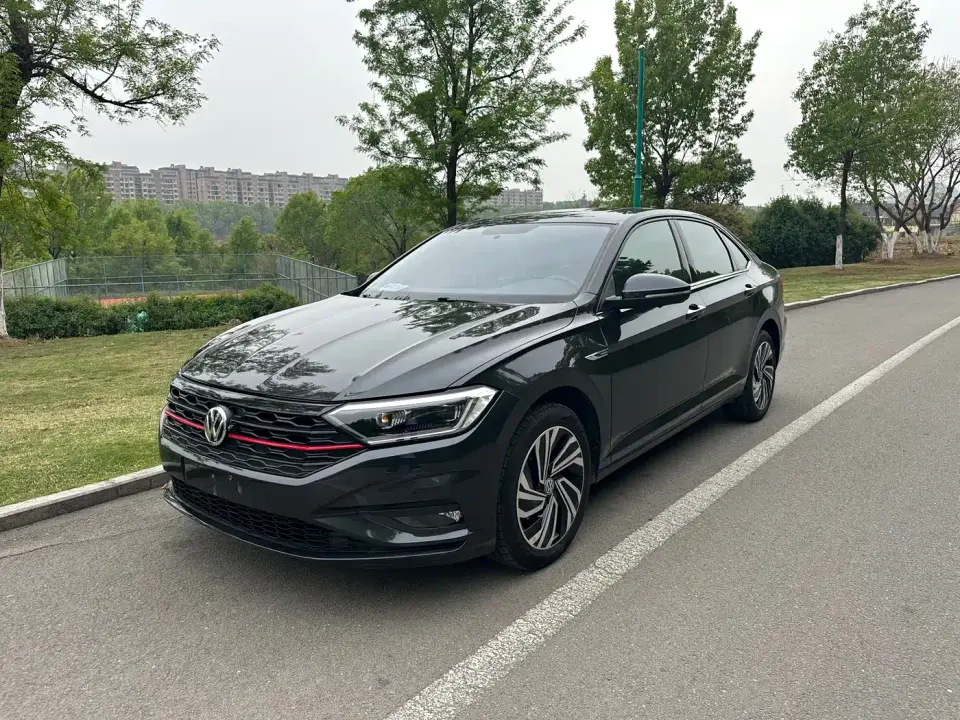 Volkswagen Sagitar 280TSI DSG Surpassing Edition 2022