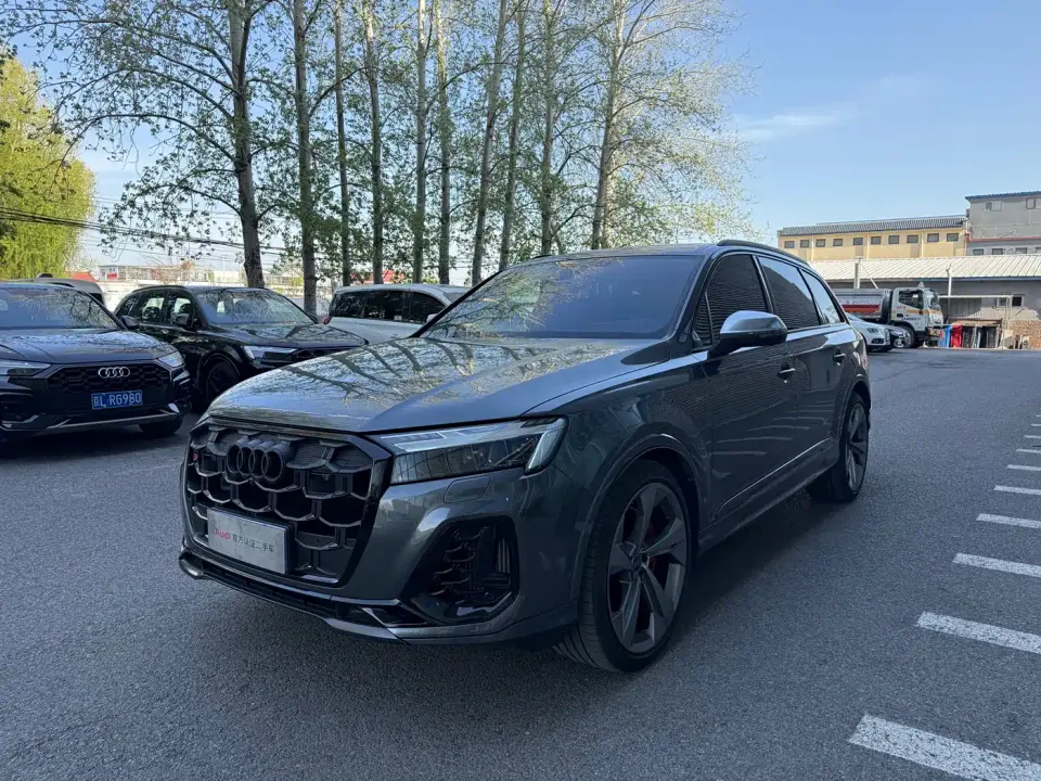 Audi SQ7 4.0 TFSI 2024