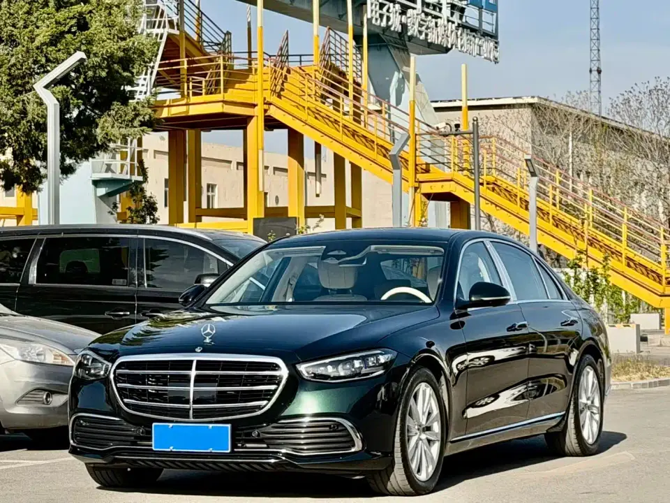 Mercedes-Benz S-Class Model S 400 L Business Edition 2023
