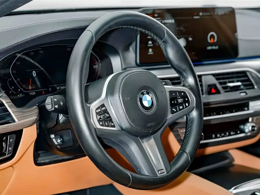BMW 5 Series (Import) Facelift 525i M Sport Package 2023 — фото 9