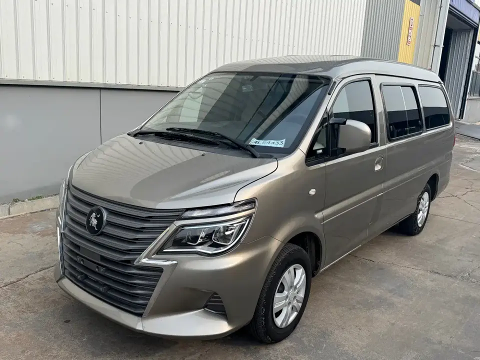 Dongfeng Fengxing Lingzhi M5L 1.6L Comfort 7-seater 2024