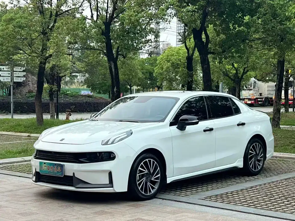 Lynk & Co 03 2.0TD Auto Jin Pro 2020