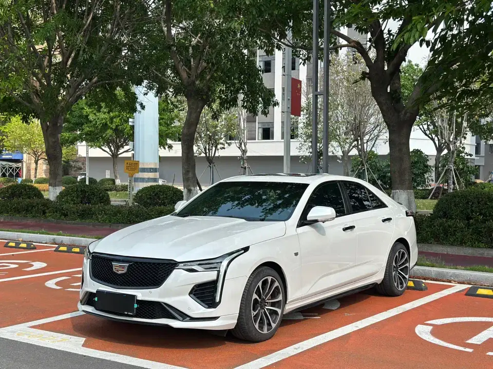 Cadillac CT4 25T Luxury Model 2023