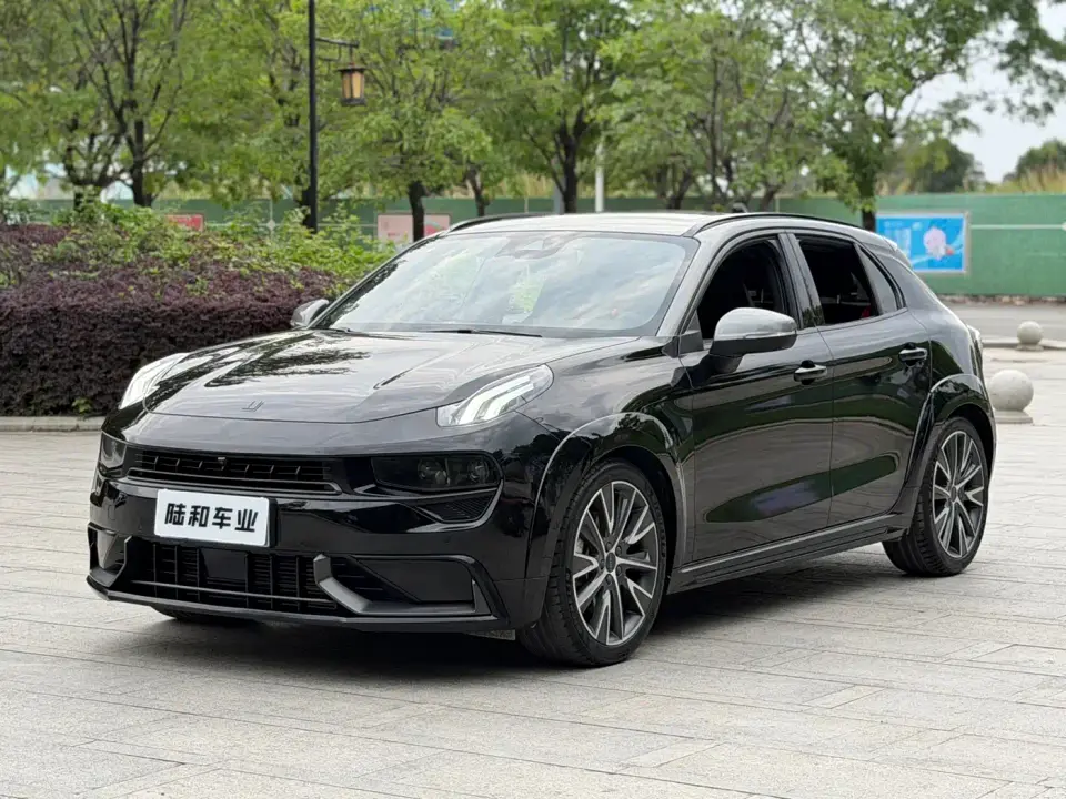 Lynk & Co 02 Hatchback 2.0TD Halo 2022