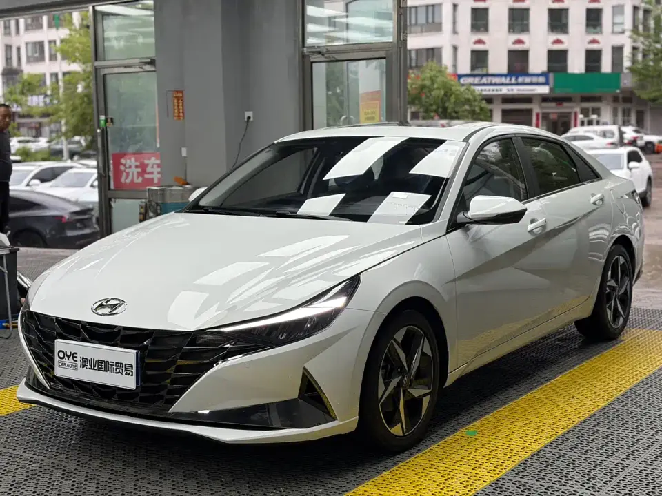 Hyundai Elantra 1.5L CVT GLX Elite Edition 2023