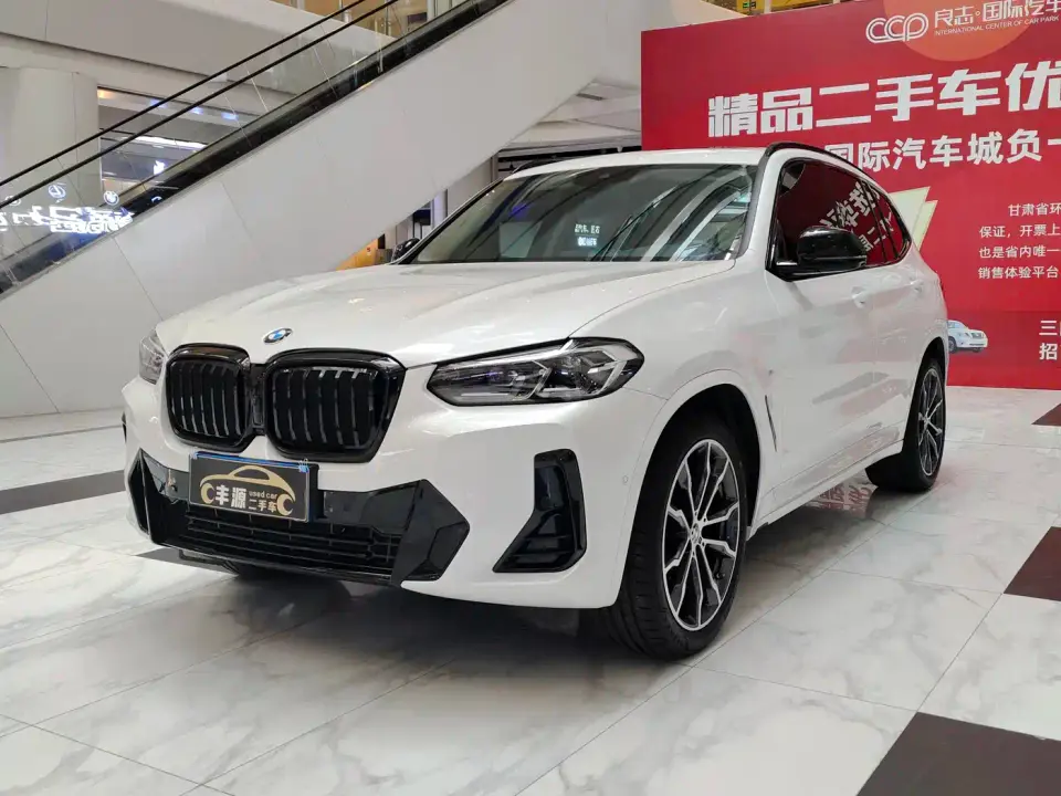BMW X3 xDrive30i Leading M Night Package 2024