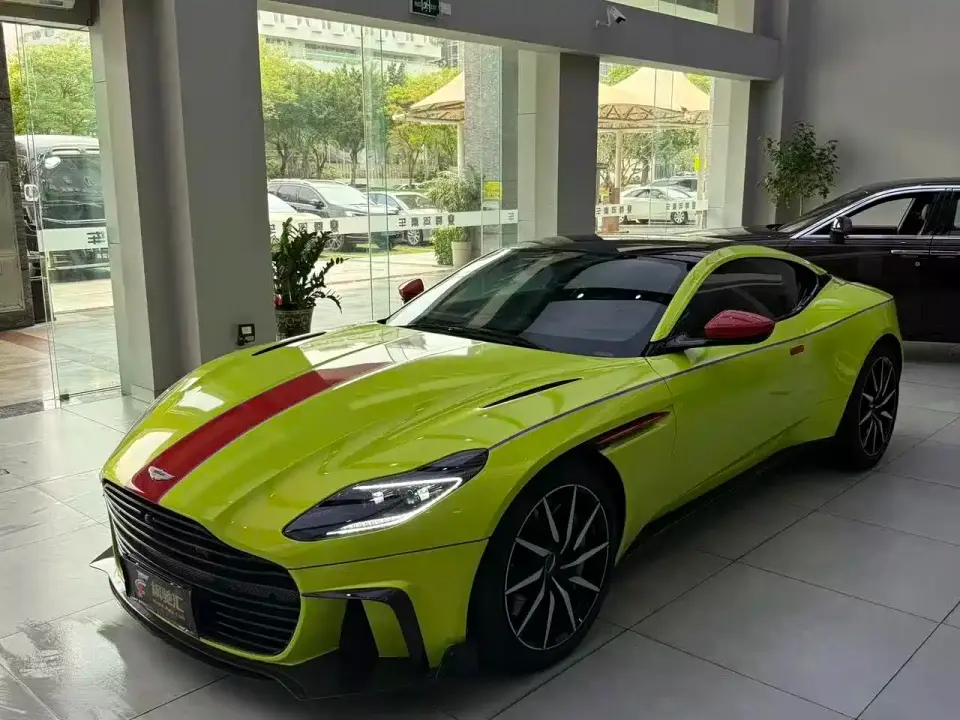 Aston Martin DB11 Model 4.0T V8 Coupe 2019
