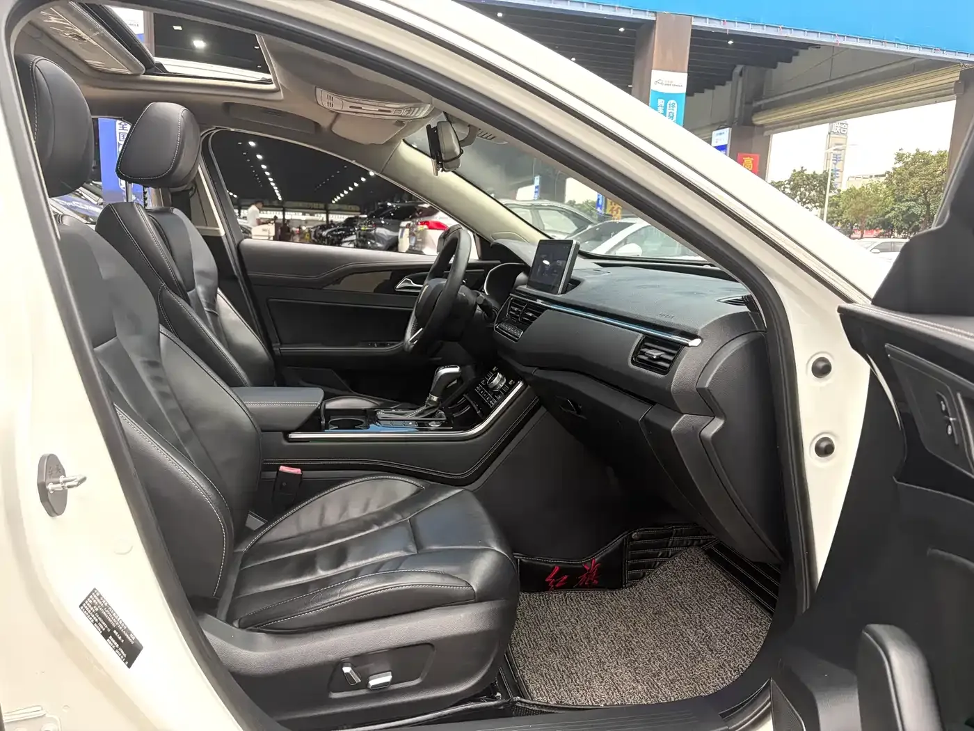 Hongqi H5 30TD Smart Connect Rhythm Edition 2019 — фото 14