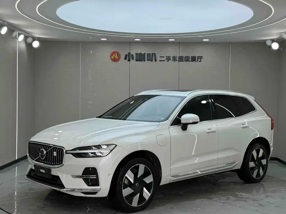 Volvo XC60 Plug-in Hybrid T8 PHEV Long Range AWD Smart Elite Luxury Edition 2024