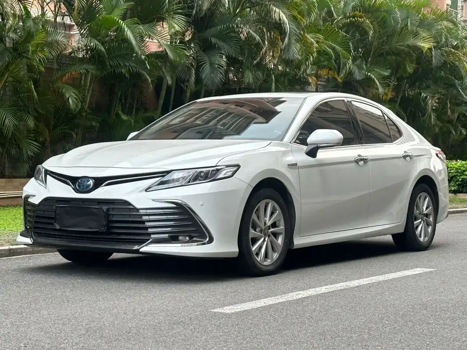 Toyota Camry Hybrid 2.5HGVP Leading Edition 2021