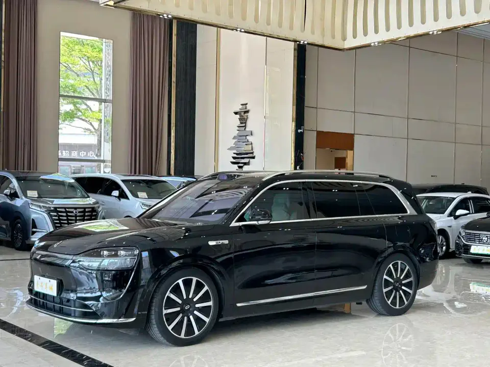 AITO Wenjie AITO M9 Extended Range Ultra 42kWh 6-Seater 2024