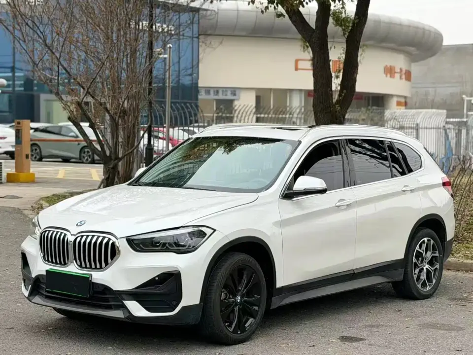 BMW X1 sDrive25Li Leading 2023