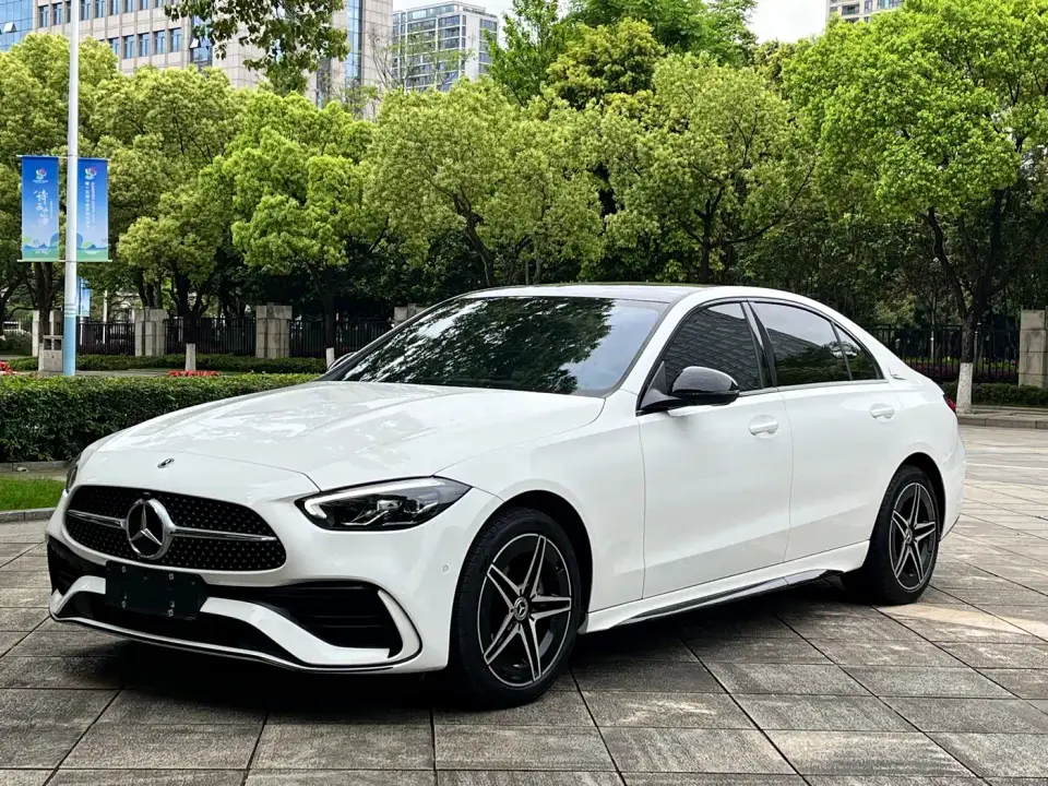 Mercedes-Benz C-Class C 260 L Night Edition Sport 2024