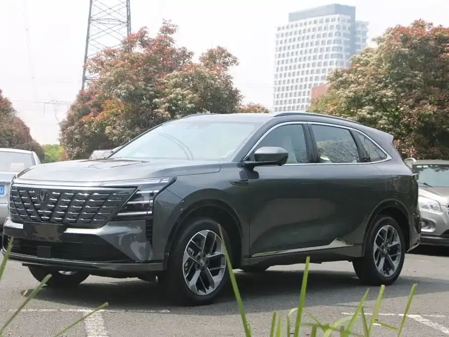 Changan CS75 PLUS 4th Gen 1.5T New Blue Whale Smart Premium 2026