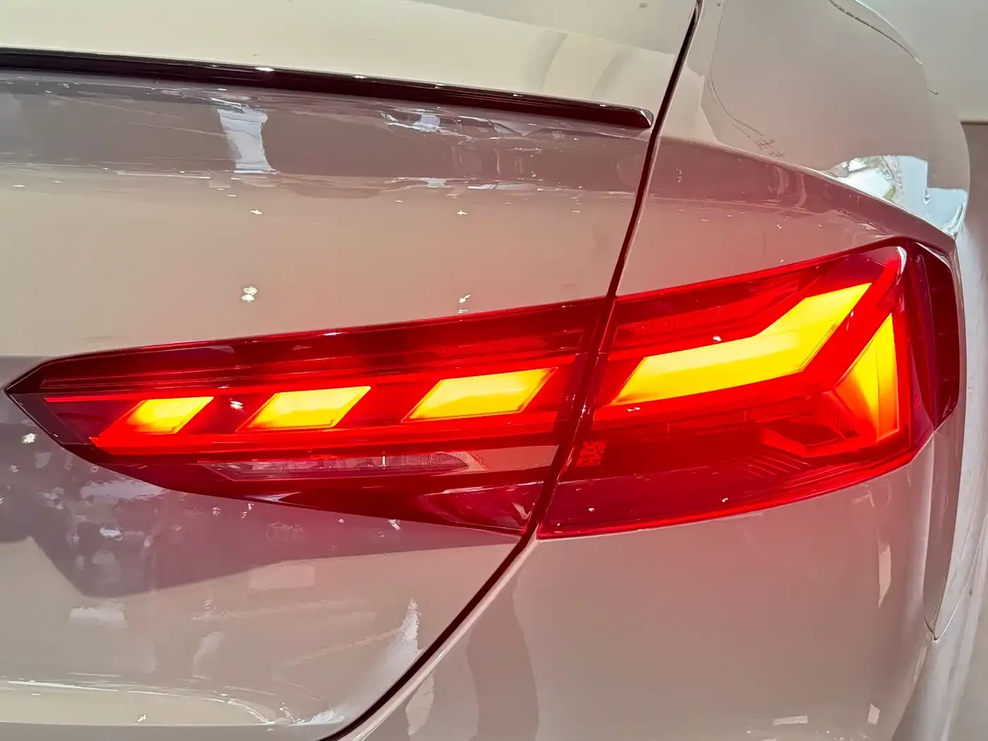 Audi RS 5 RS 5 2.9T Coupe Ignition Edition 2025 — фото 10