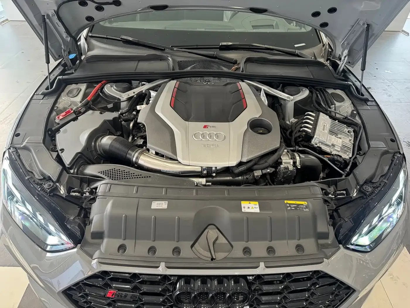 Audi RS 5 RS 5 2.9T Coupe Ignition Edition 2025 — фото 15