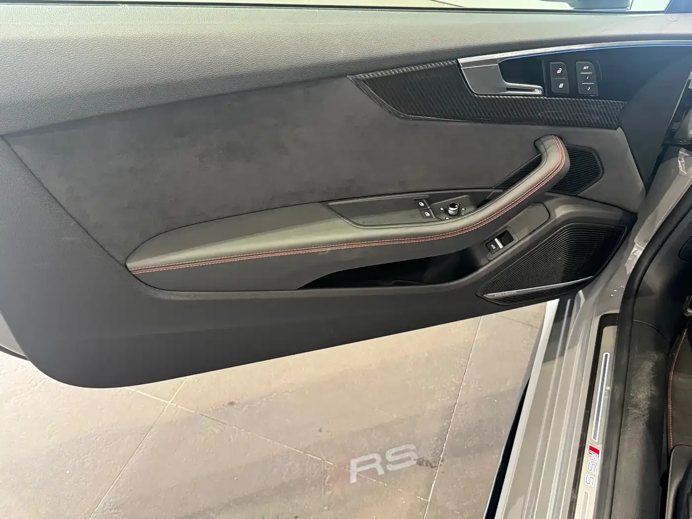 Audi RS 5 RS 5 2.9T Coupe Ignition Edition 2025 — фото 8