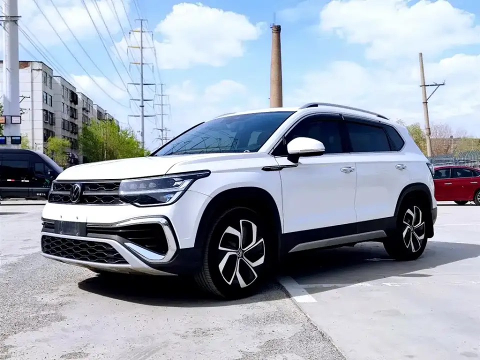 Volkswagen Tharu 300TSI 2WD Full Moon Edition 2024