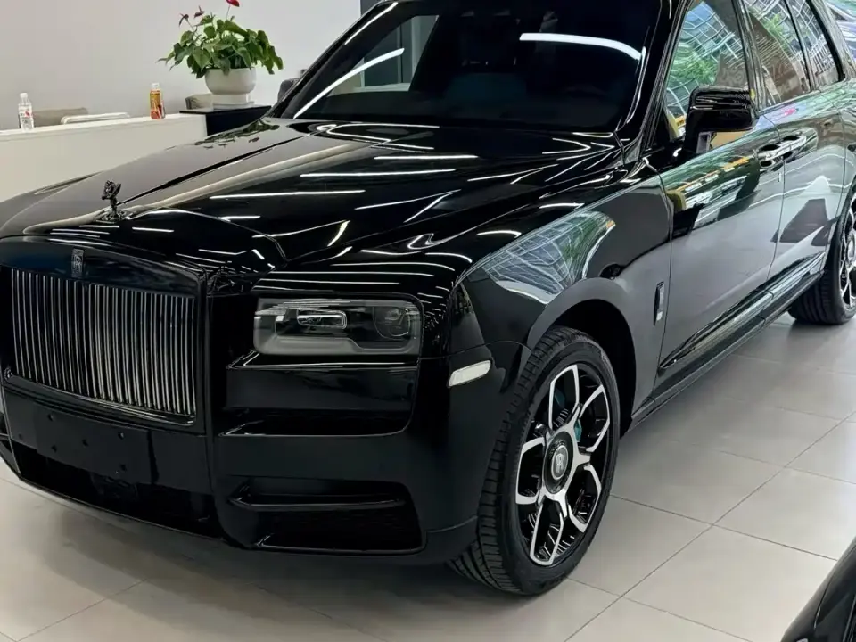 Rolls-Royce Cullinan Black Badge 2022