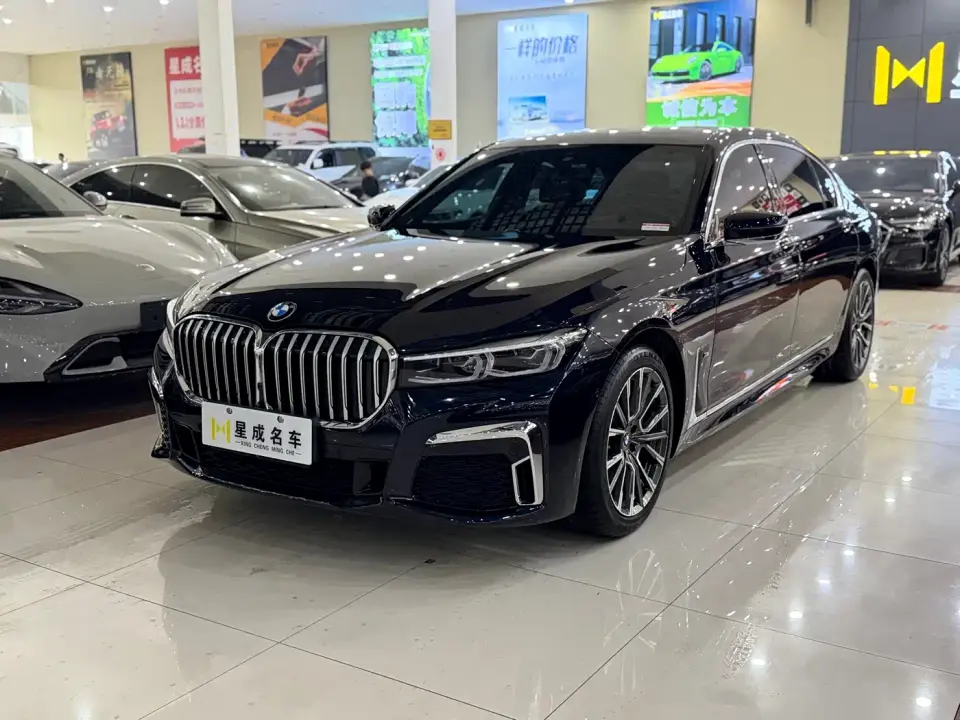 BMW 7 Series Model 730Li M Sport Package 2021