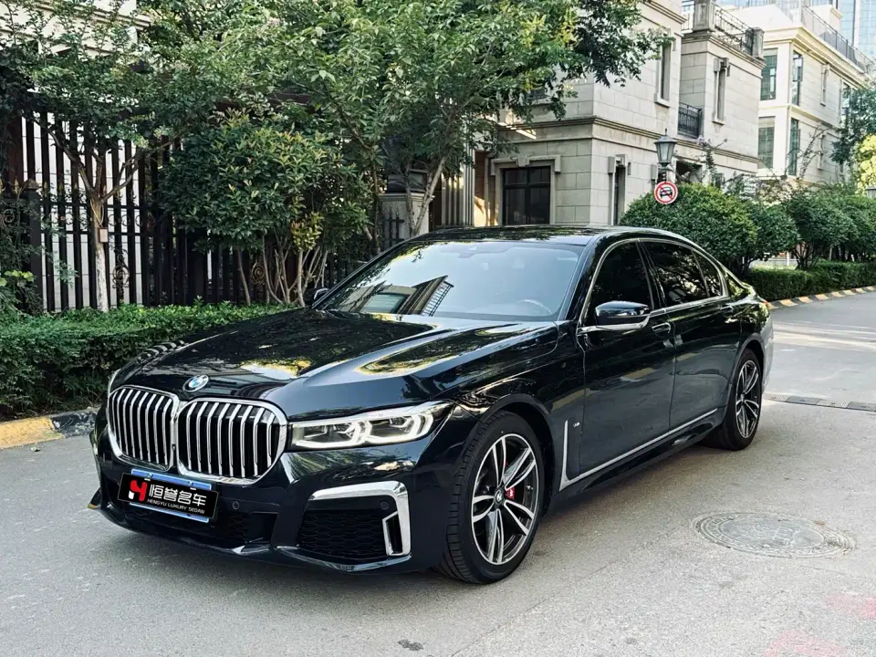 BMW 7 Series Model 730Li M Sport Package 2022