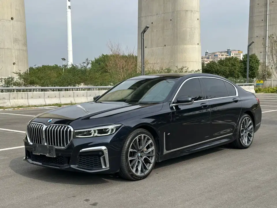 BMW 7 Series 740Li Leading M Sport Package 2021