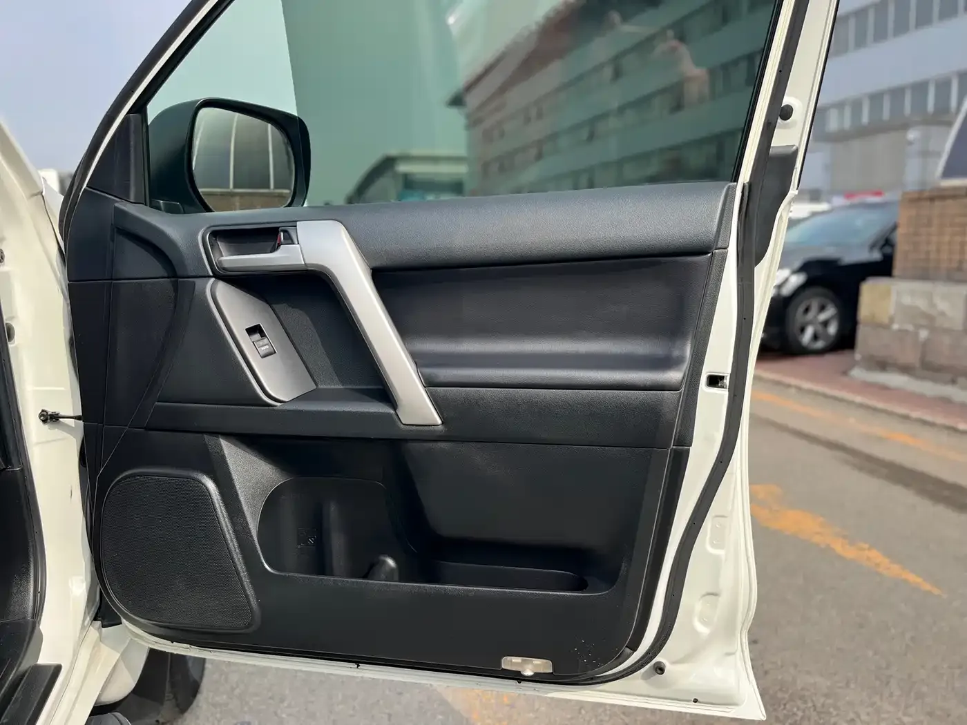 Toyota Prado 3.5L Automatic TX-L Zunxiang Edition 2019 — фото 25