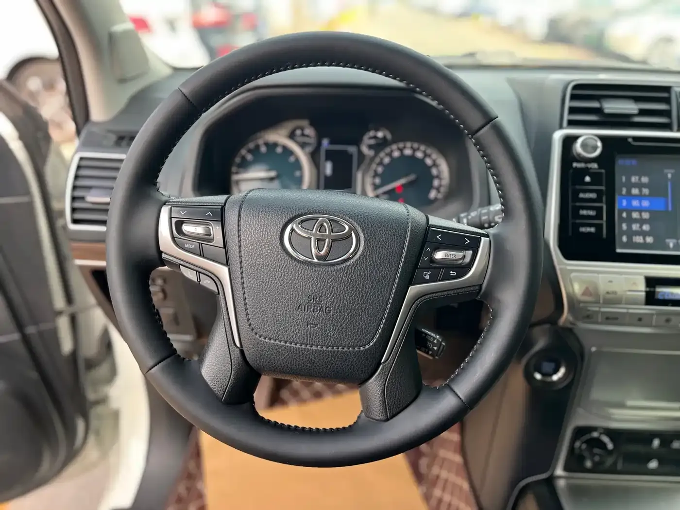 Toyota Prado 3.5L Automatic TX-L Zunxiang Edition 2019 — фото 19
