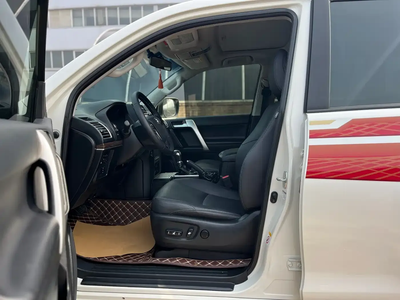 Toyota Prado 3.5L Automatic TX-L Zunxiang Edition 2019 — фото 7