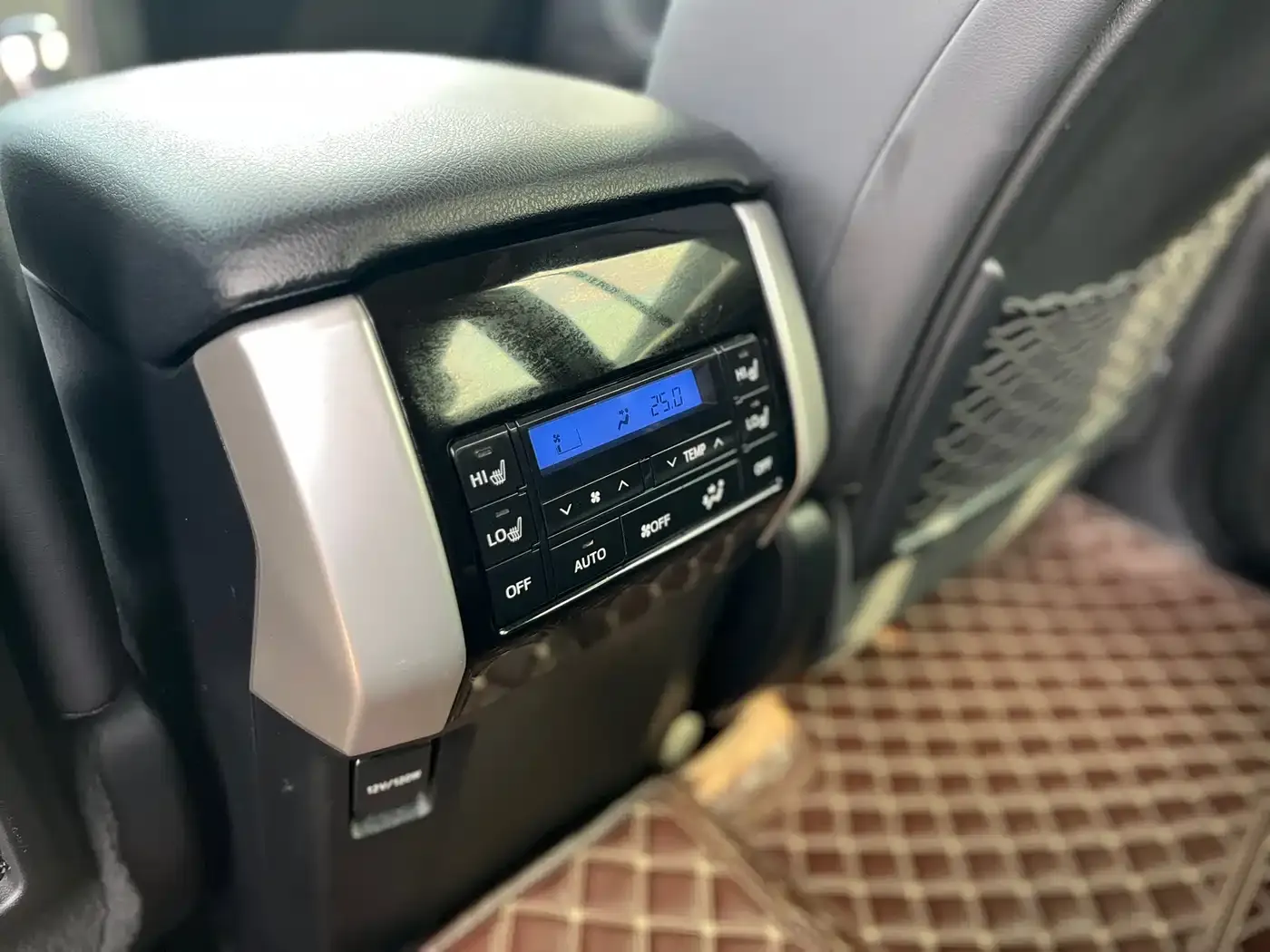 Toyota Prado 3.5L Automatic TX-L Zunxiang Edition 2019 — фото 17