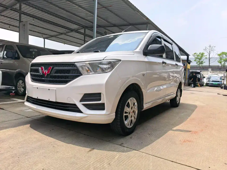 Wuling Motors Wuling Hongguang 1.5L Facelift S Basic Hydraulic Power Steering LAR 2021