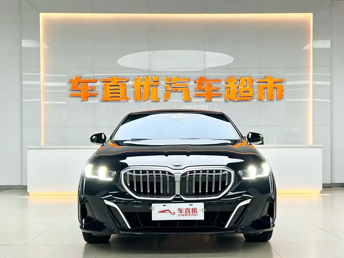 BMW 5 Series 530Li Premium M Sport Package 2025 — фото 3