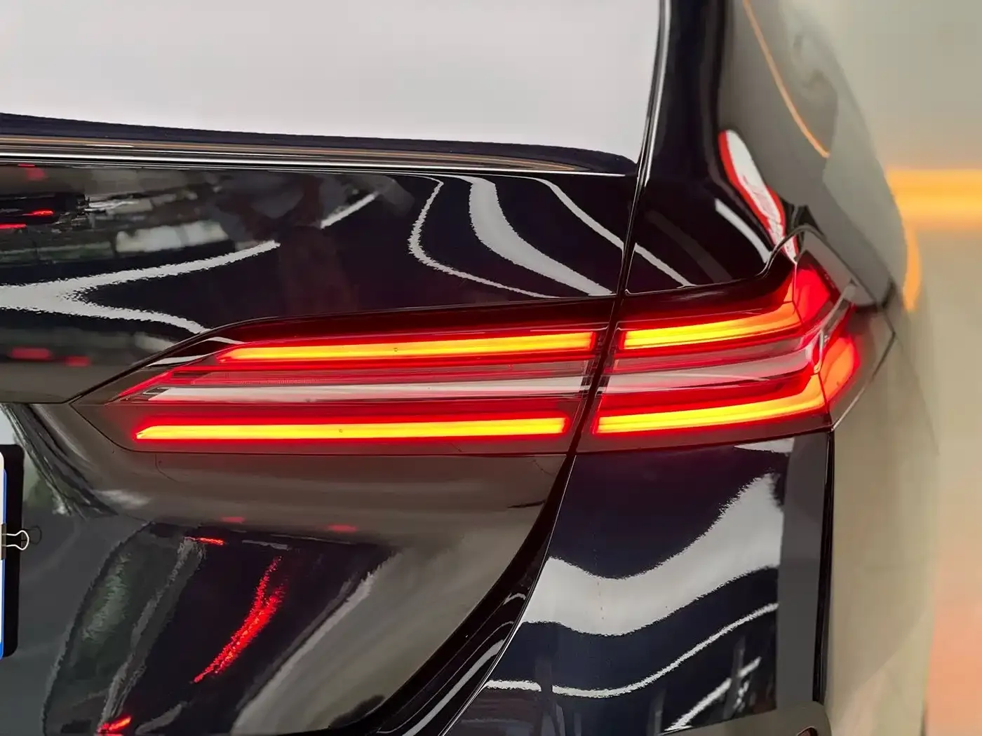 BMW 5 Series 530Li Premium M Sport Package 2025 — фото 18