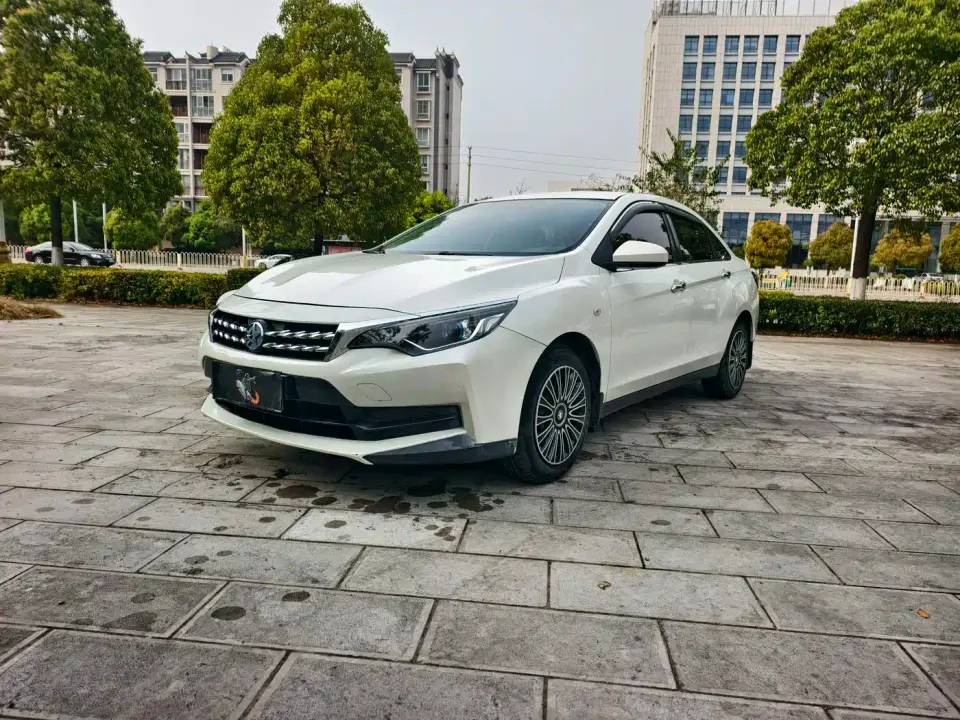 Venucia D60 1.6L Entry Manual Comfort Edition 2020