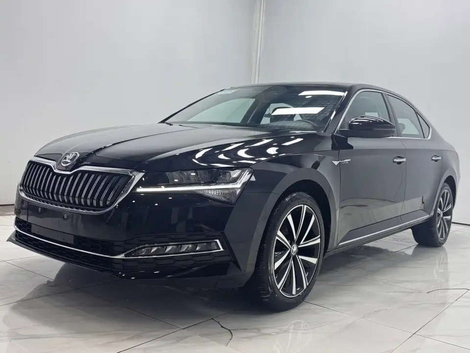 Skoda Superb TSI280 DSG Premium Edition 2023