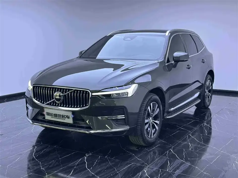 Volvo XC60 B5 AWD R-Design 2022