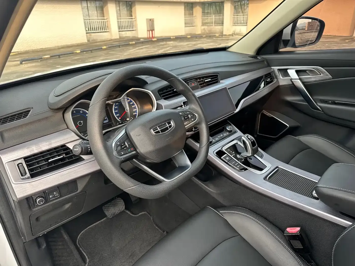 Geely Boyue Million Edition 1.8TD DCT 2WD Comfort 2021 — фото 10