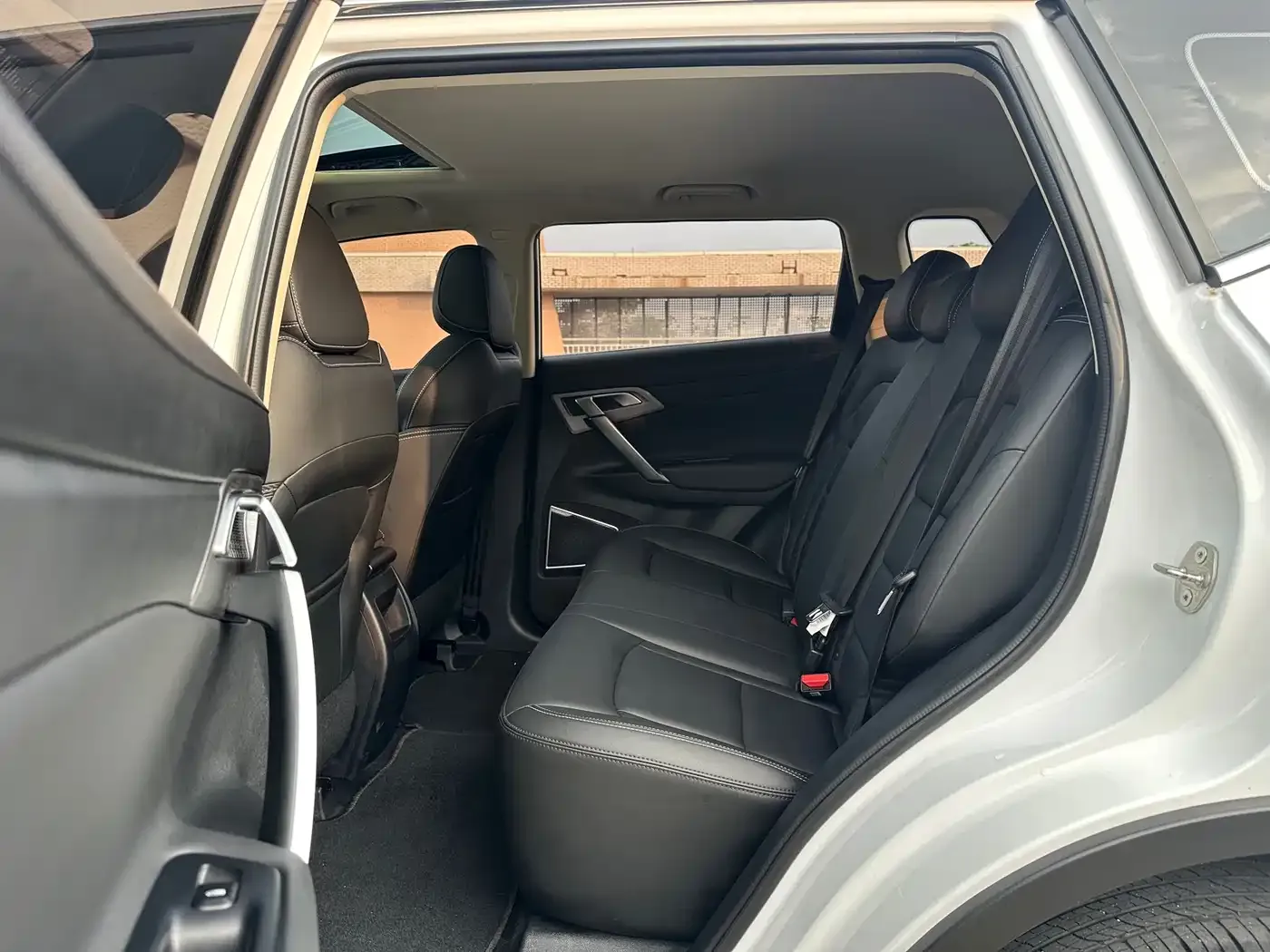 Geely Boyue Million Edition 1.8TD DCT 2WD Comfort 2021 — фото 13