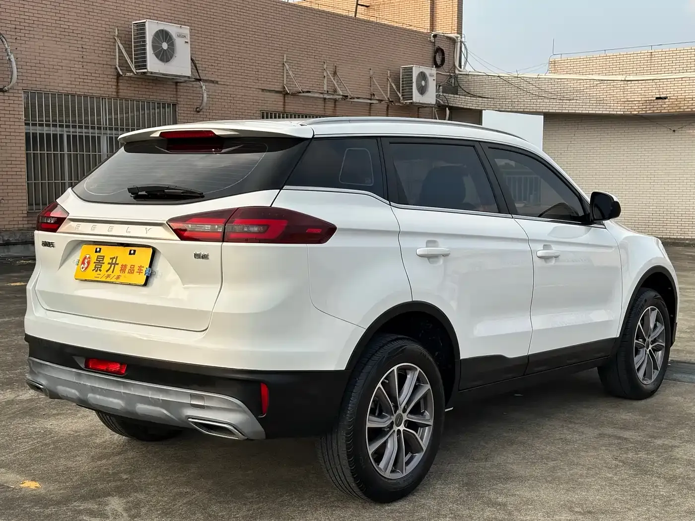 Geely Boyue Million Edition 1.8TD DCT 2WD Comfort 2021 — фото 5