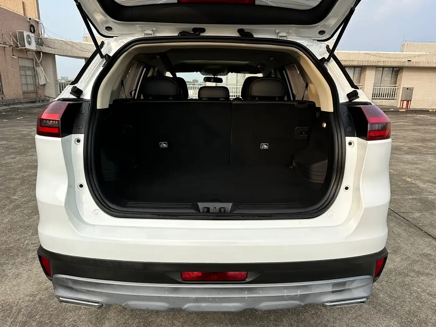 Geely Boyue Million Edition 1.8TD DCT 2WD Comfort 2021 — фото 15
