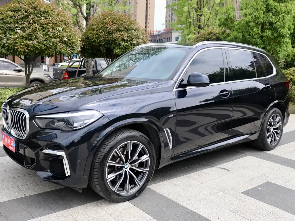 BMW X5 xDrive 30Li M Sport Package 2023
