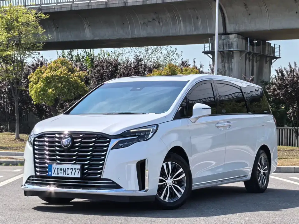 Buick GL8 ES Landmaster Exclusive 2023
