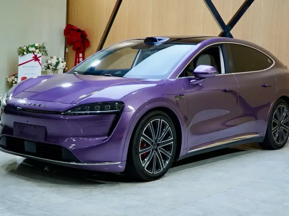 Zhijie Luxeed R7 Extended Range 251km Max 2025