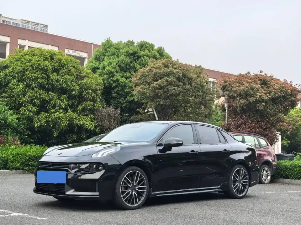 Lynk & Co 03 03+ 2.0TD Auto Wind Rider Edition 2022